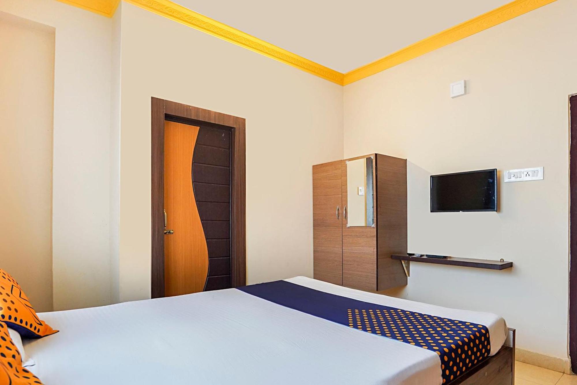 Hotel O Trisha Guest House Dum Dum Екстериор снимка