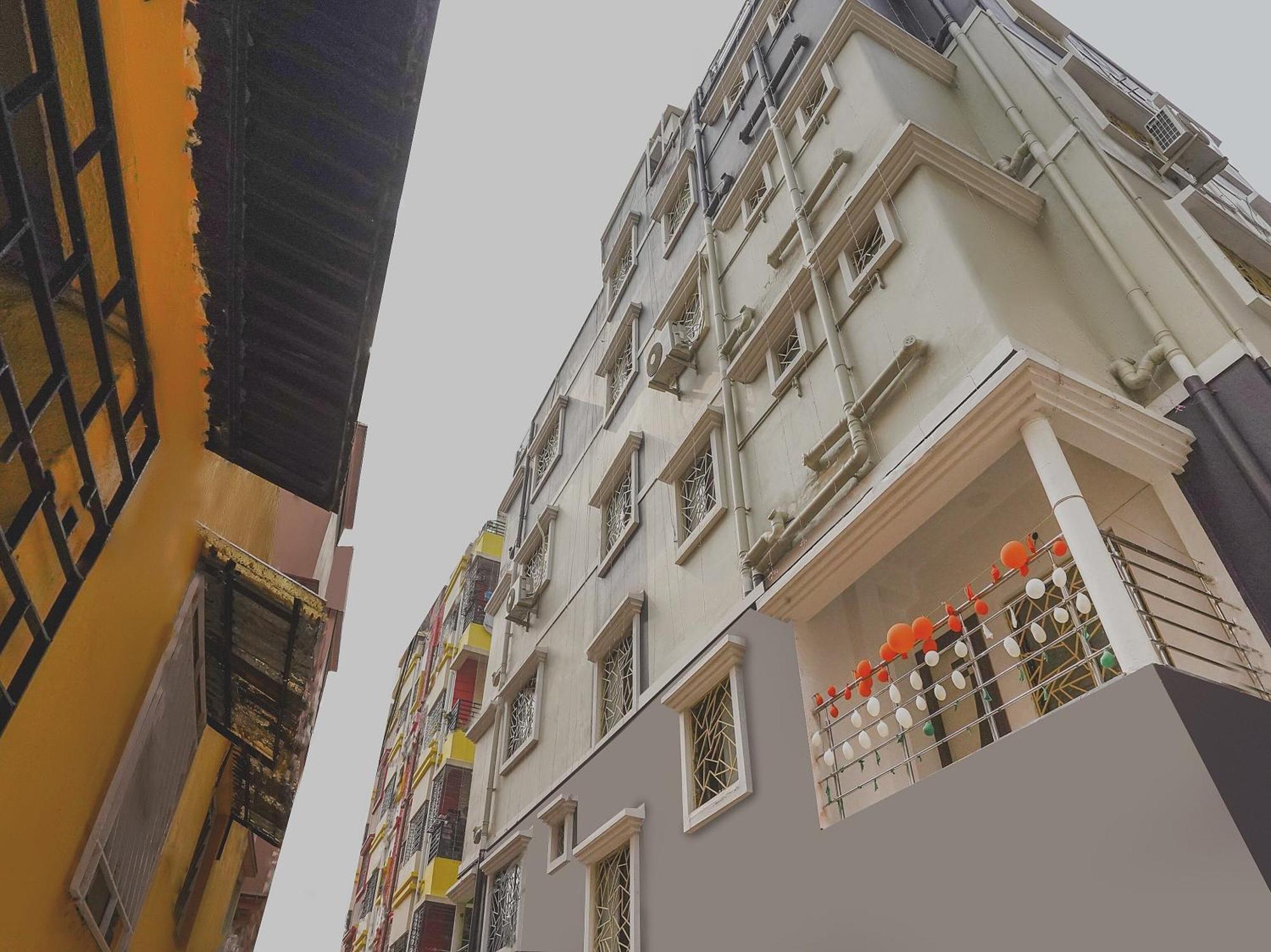 Hotel O Trisha Guest House Dum Dum Екстериор снимка